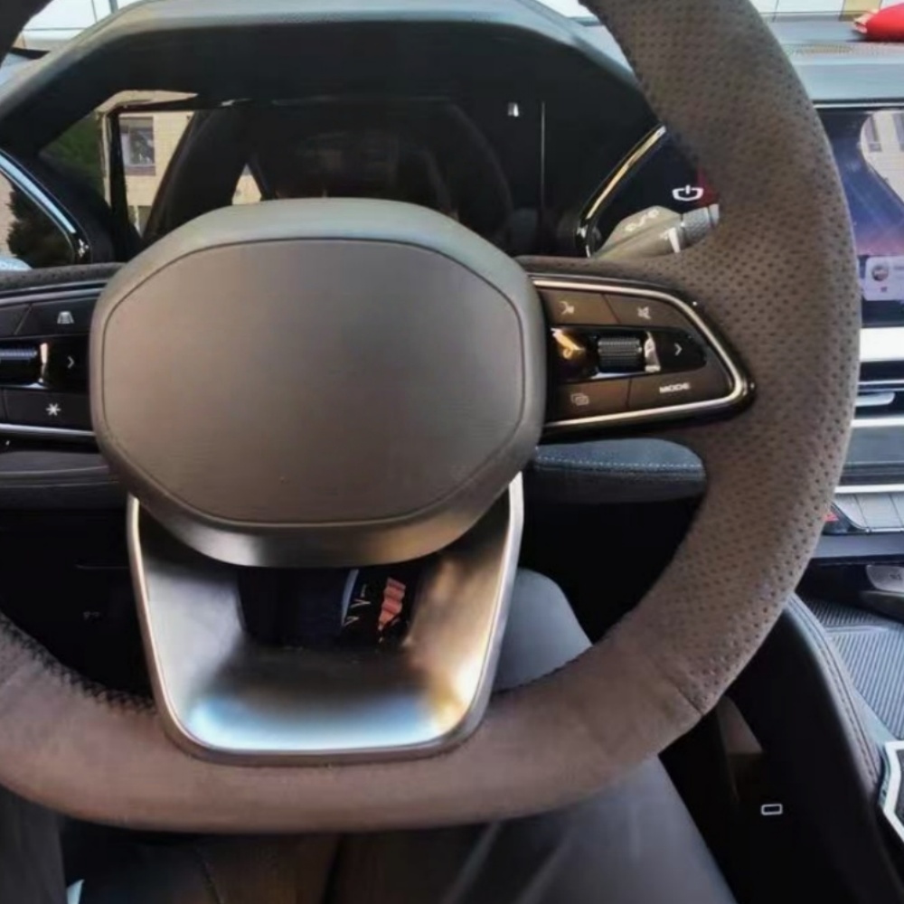 カスタマイズ車のステアリングホイールカバーアクセサリー手縫い - Car Steering Wheel Cover Anti Slip Breathable のレビューと価格